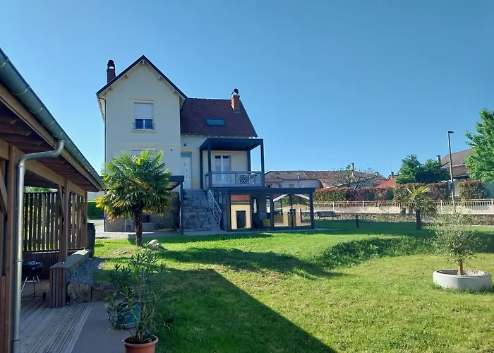 Logis Hotel Restaurant Cruzel