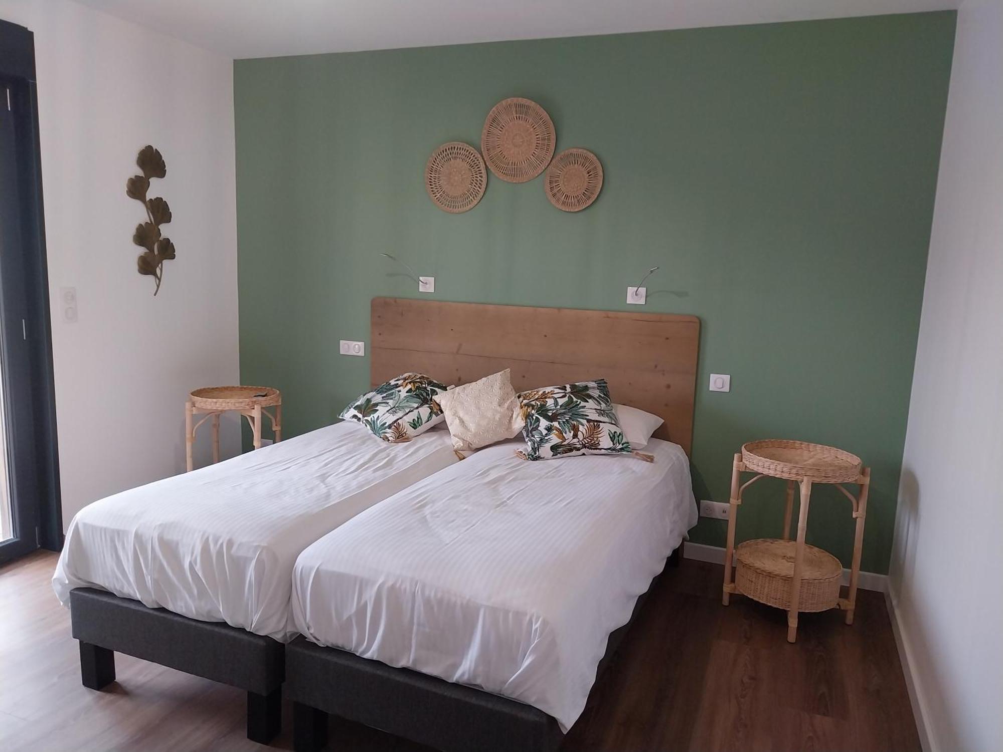 Logis Hotel Restaurant Cruzel Hotel Maurs