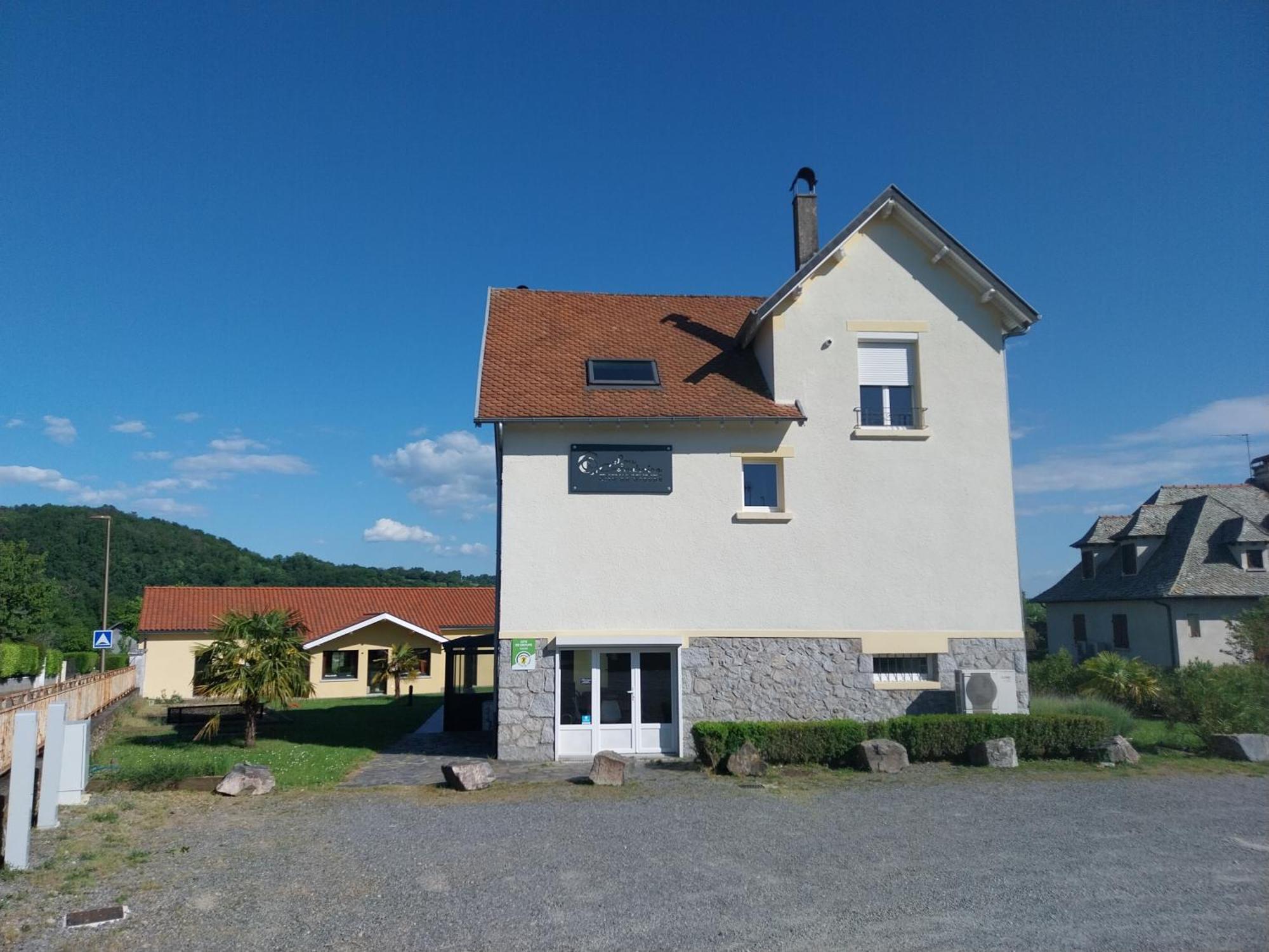 Logis Hotel Restaurant Cruzel Maurs