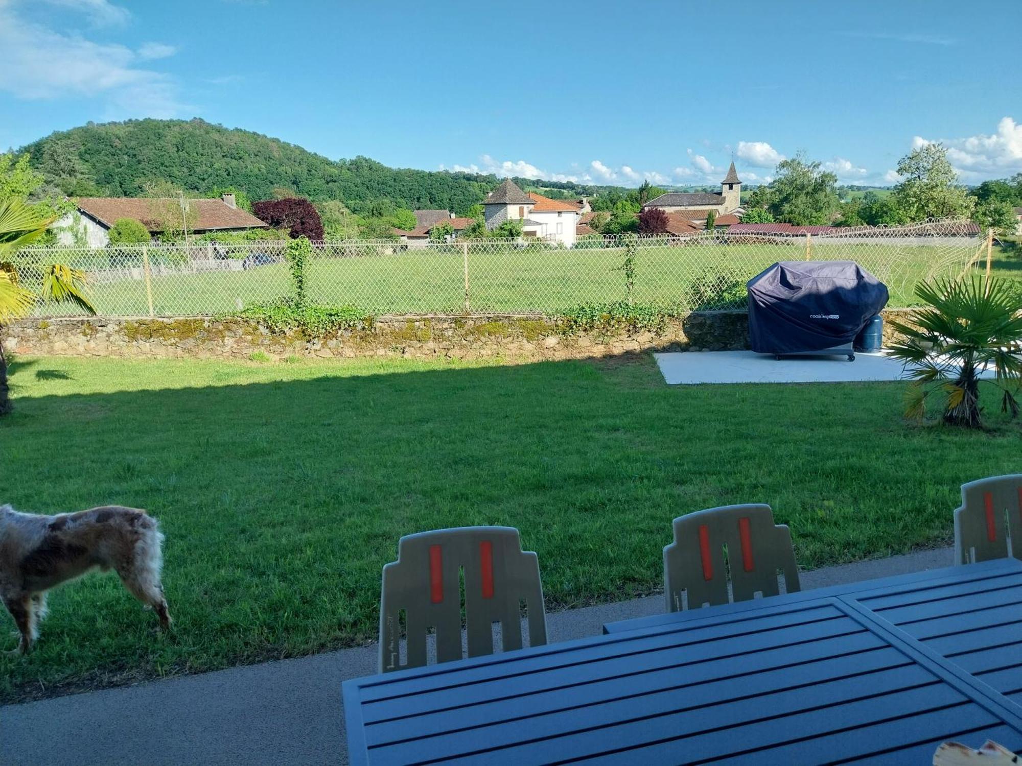 Hotel Logis Hotel Restaurant Cruzel 2*