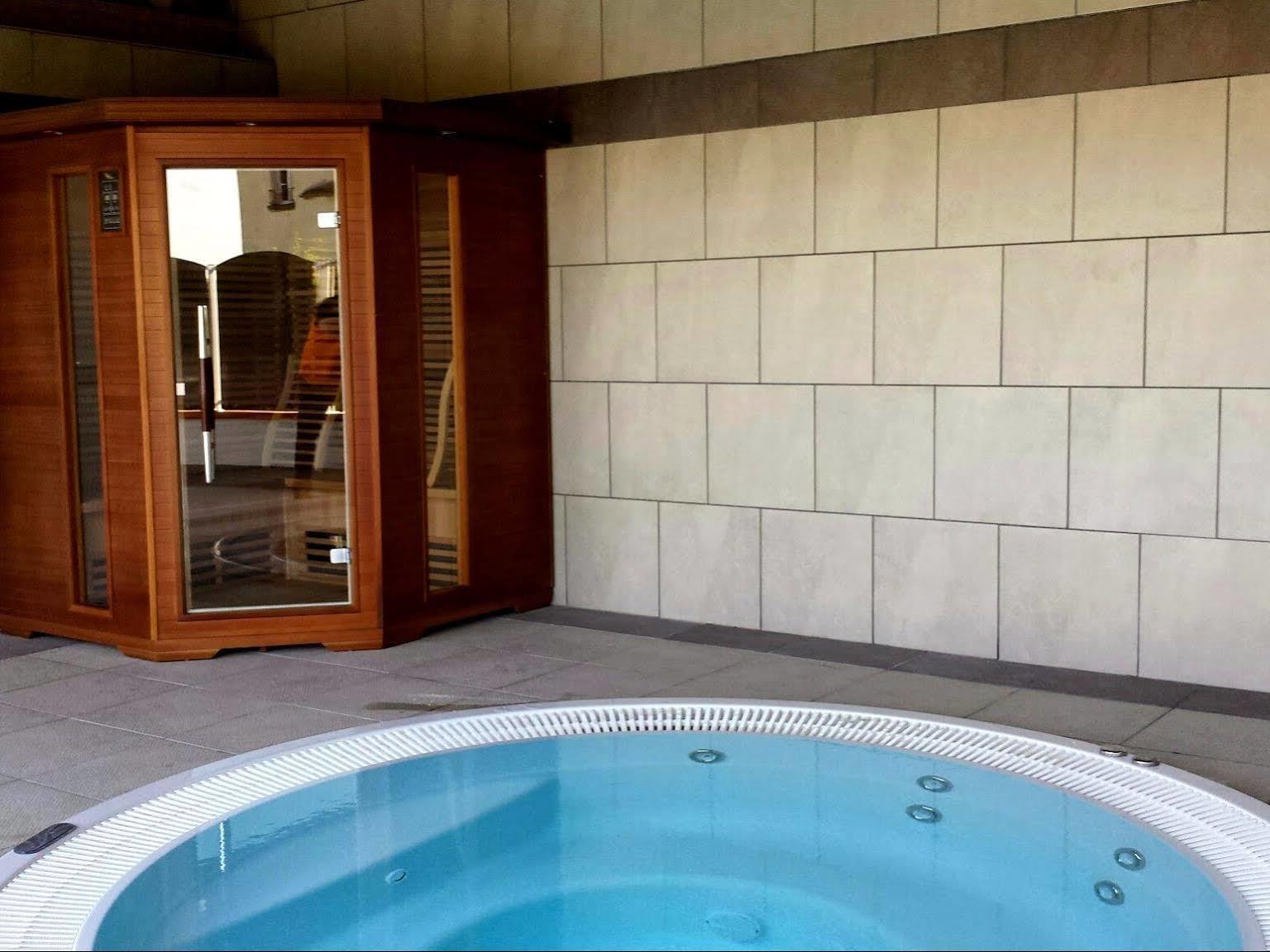 Logis Hotel Restaurant Cruzel